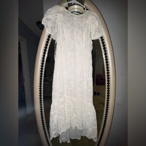 Calvin Klein White size 8 women’s dress
